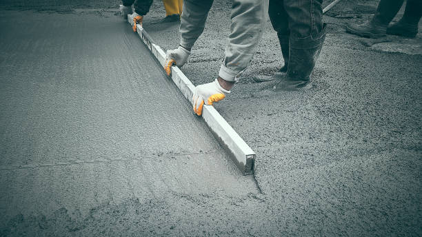 Best Concrete Sidewalk Installation  in Bazon, CA
